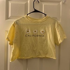Yellow California sunflower 🌻 crop top.